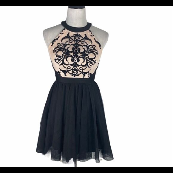 Blondie Nites Halter Tulle Party Dress - Picture 1 of 7